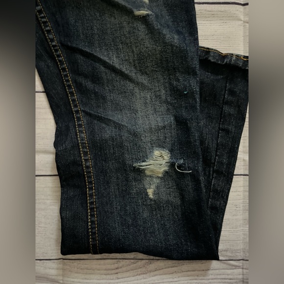 Aeropostale Women’s Hailey Flare Distressed Dark Denim Jeans. NEW without tags. - Picture 11 of 12